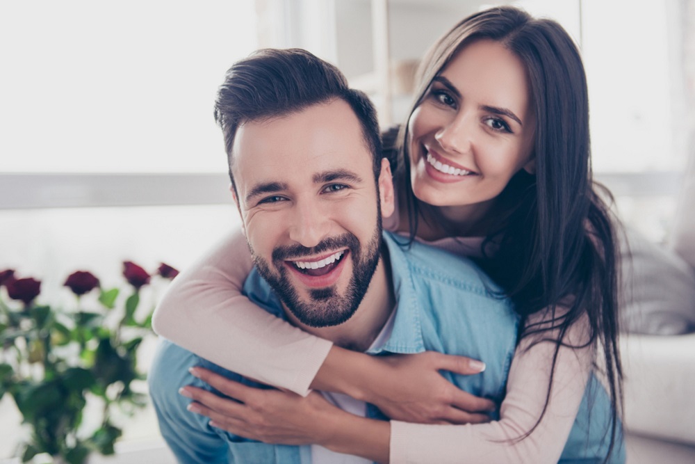 tips you can try at home for whitening your teeth